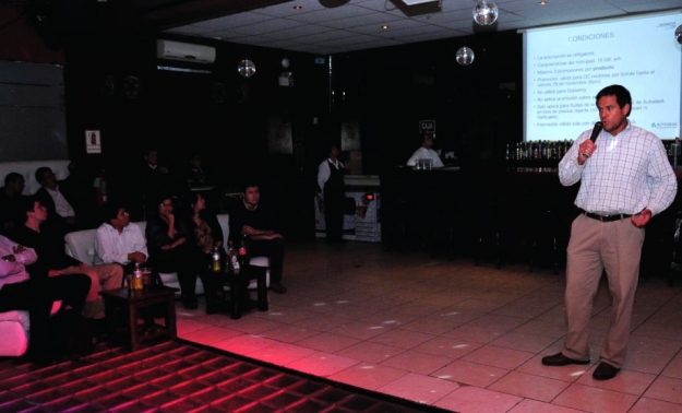 Presentacion del call out Peru Sonda Autodesk FY 2014